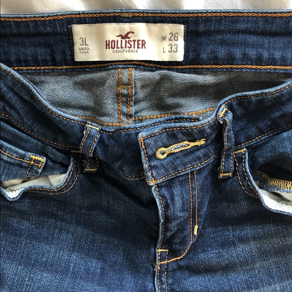 HOLLISTER JEANS